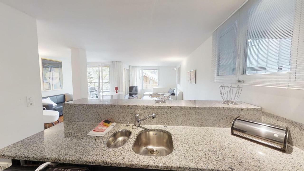 Arona 9 Apartment St. Moritz Bagian luar foto